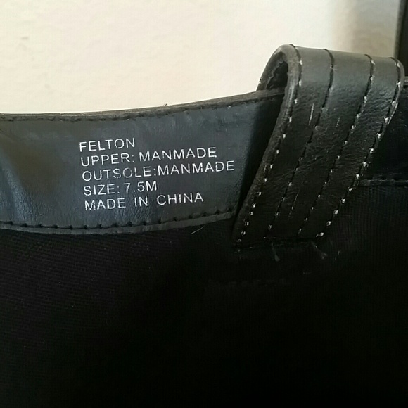 Distressed cowgirl boots - Picture 8 of 8